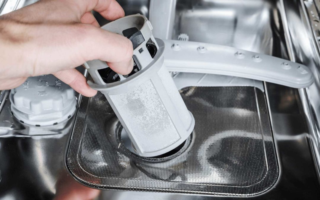 Top Dishwasher Maintenance and Cleaning Tips